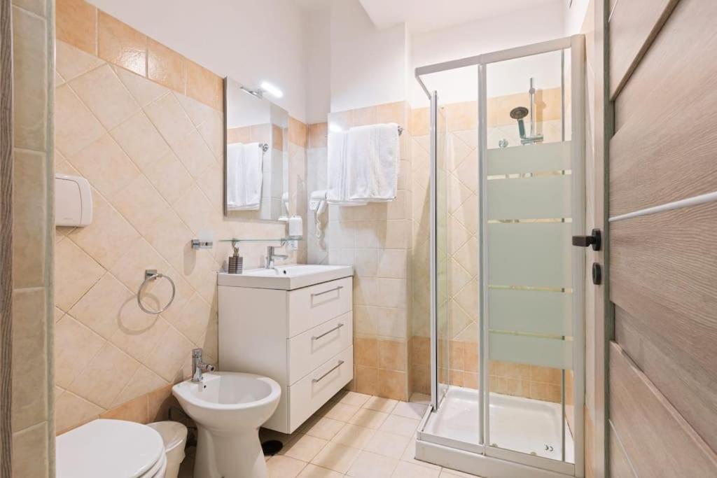 Private Suite In A Guest House With Private Bathroom N3 Рим Екстер'єр фото